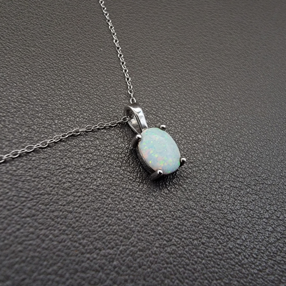 Opal Necklace – Minimalist Fine Jewelry Pendant – Modern Heirloom